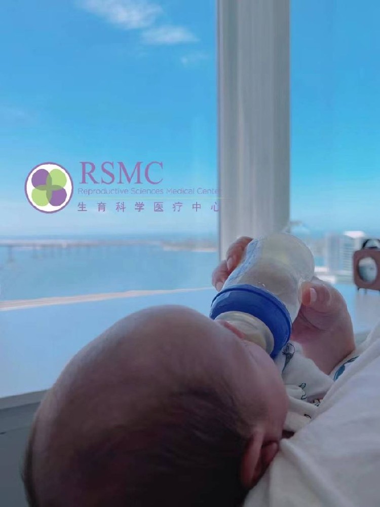 美国RSMC代孕宝宝：海岸线边的幸福之约