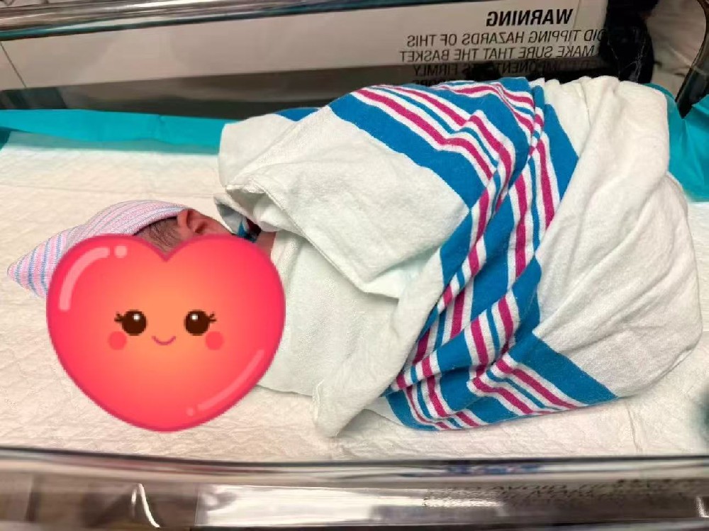 RSMC助力澳洲同性伴侣圆梦｜成功迎来代孕宝宝