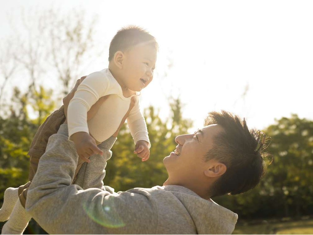 单身也能当爸？｜2025新生育观深度指南